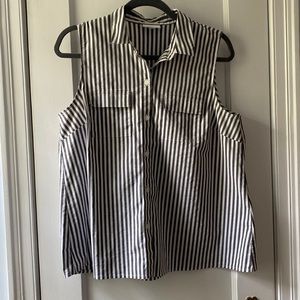 J Jill Medium button down sleeveless collared shirt gray and white stripes
